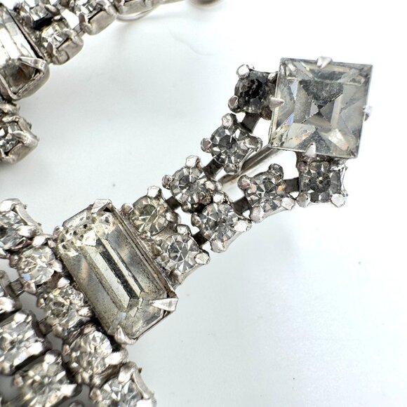 Eisenberg Chandelier Earrings Unsigned Rhinestone Cascading Screwback 2.5" Vtg - Picture 6 of 8